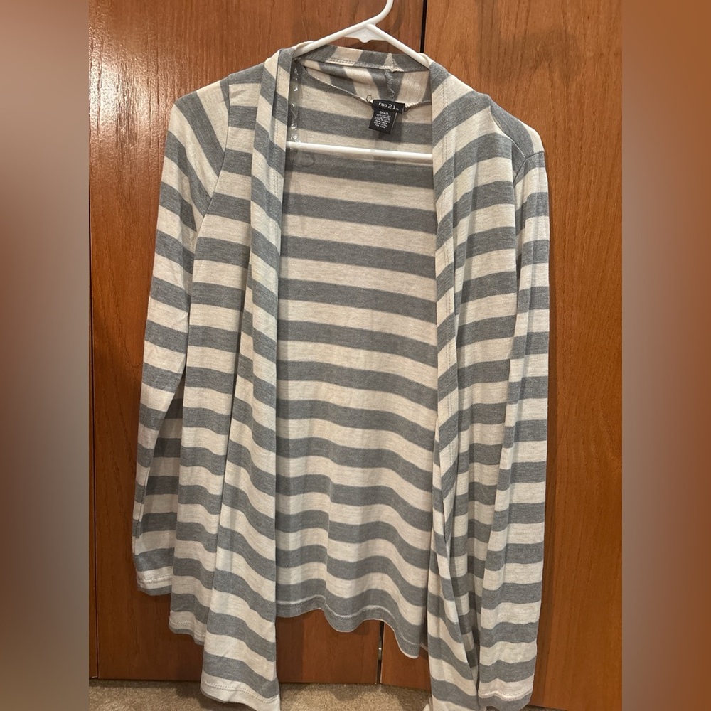 Rue21 Gray and Cream Striped Sweater